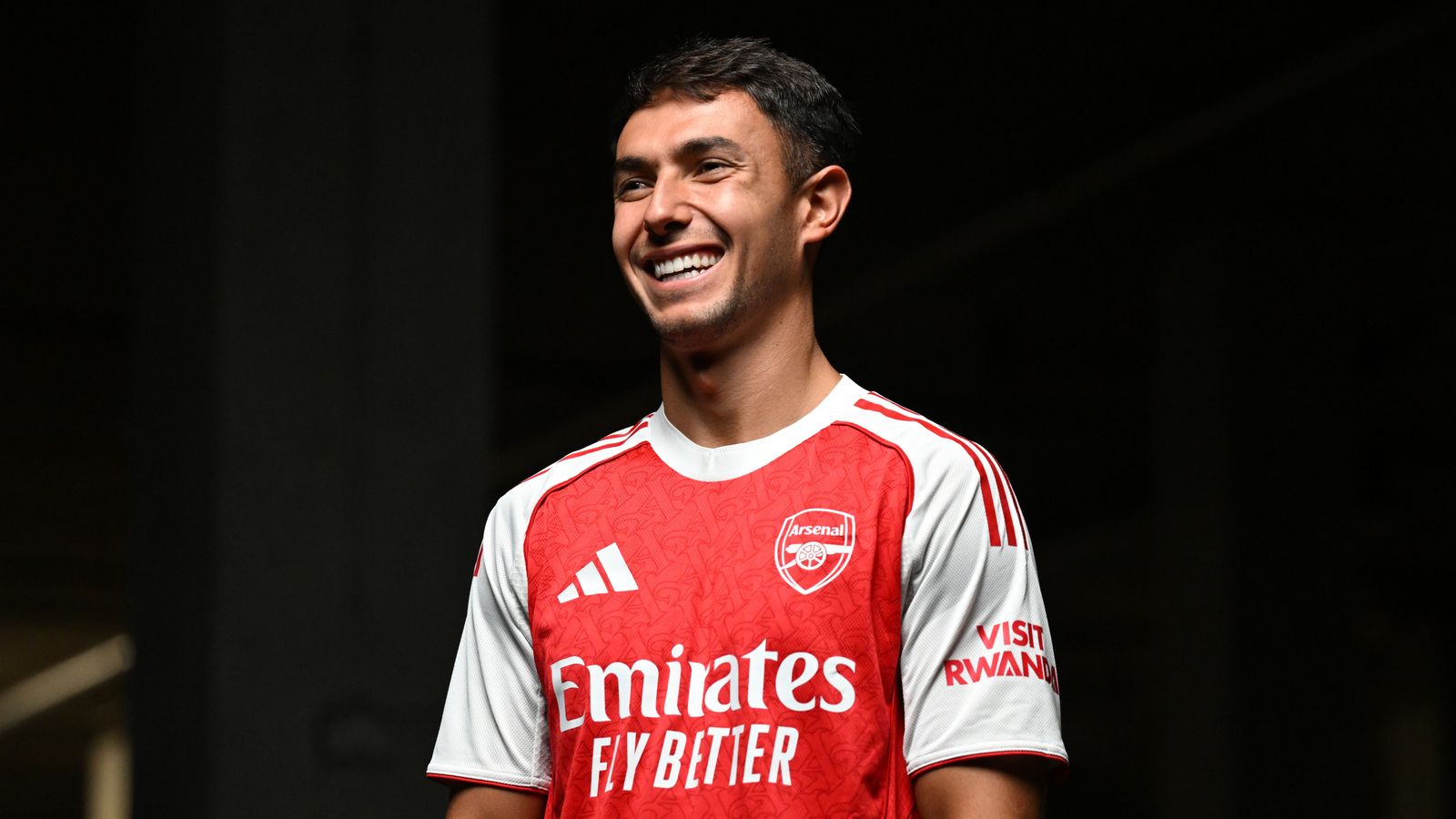Arsenal 2025/26: Đội Hình Mơ Ước Với Tân Binh Gyokeres Và Tham Vọng Ngôi Vương